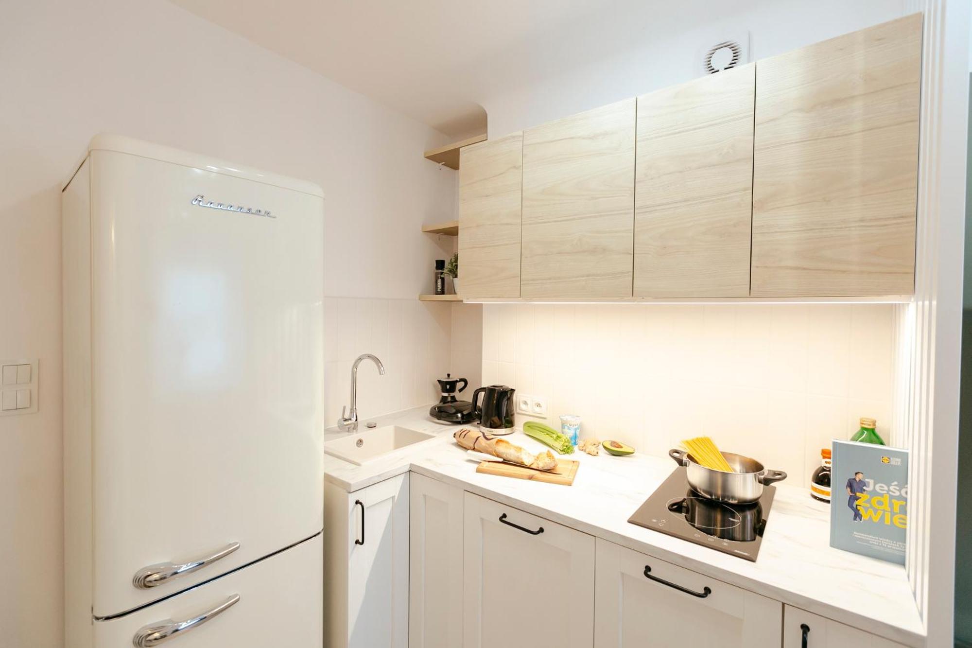 Pulawska 11 -Prywatny Apartament 4 Osobowy W Centrum Warszawy - Better Rental Warsawa Bagian luar foto